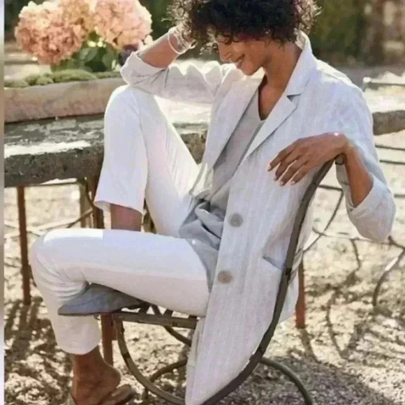 J. JILL Relaxed Pinstripe Linen Vertical Gray & White Jacket Cardigan Size M - Picture 1 of 16